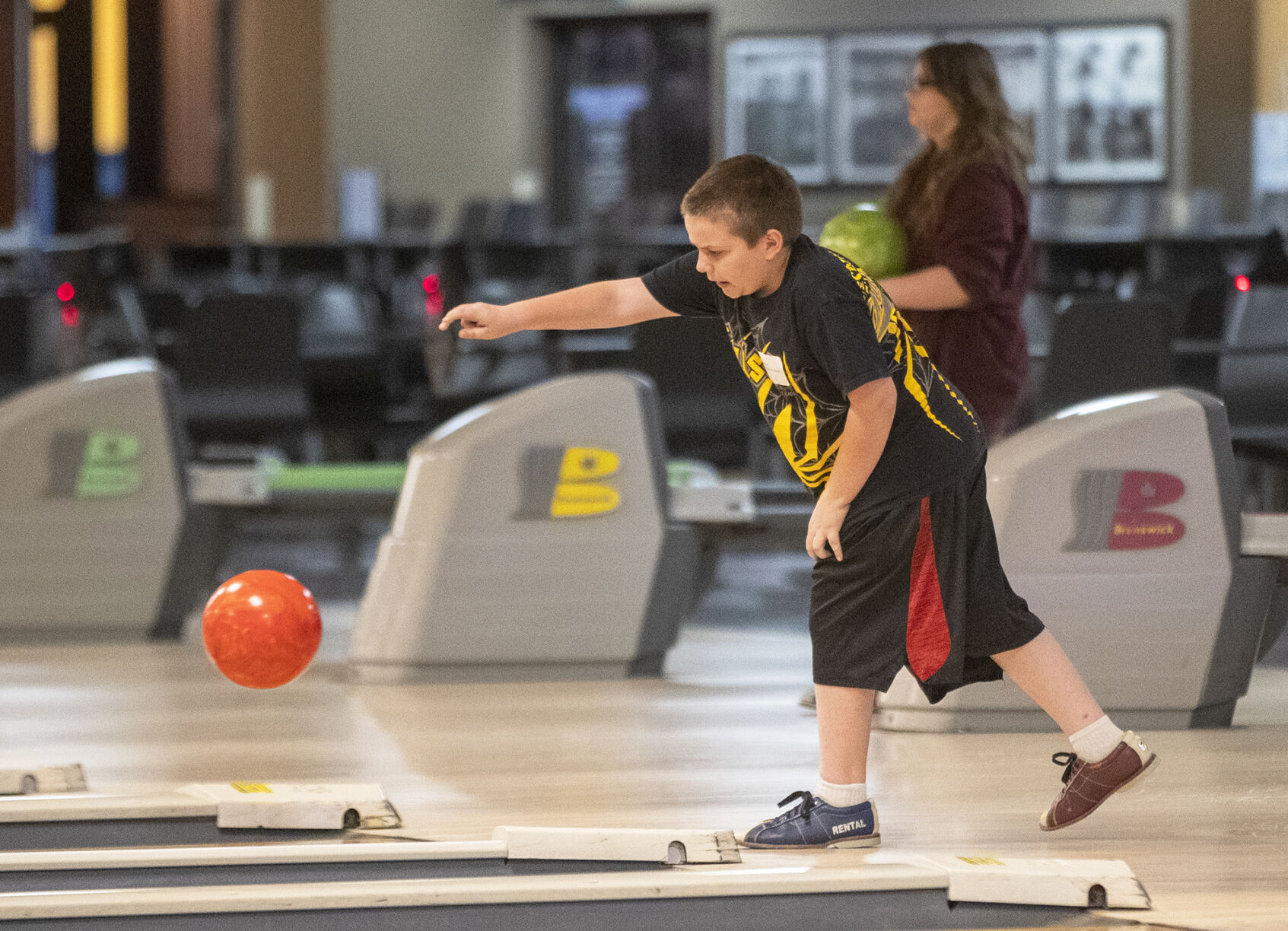 101321-cbn-news-sobowling-p6